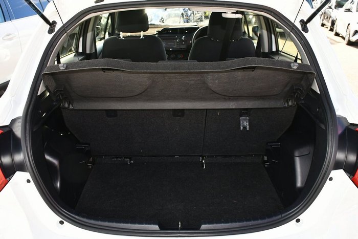 2017 Toyota Yaris Ascent