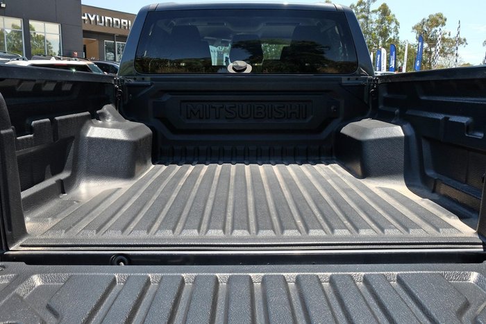 2023 Mitsubishi Triton GLS