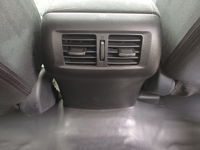 2018 Nissan Navara SL (4x4)