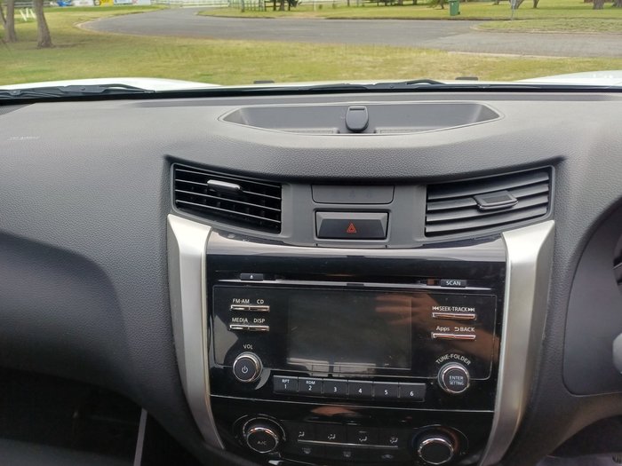 2018 Nissan Navara SL (4x4)