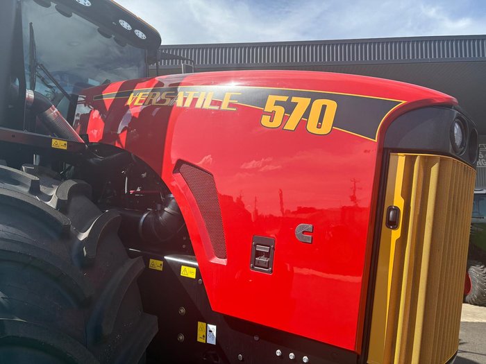 2025 Versatile 570 Red