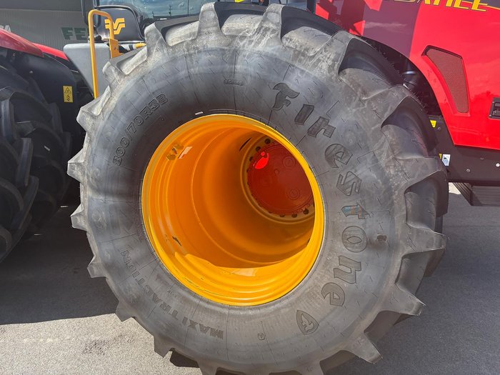 2025 Versatile 570 Red