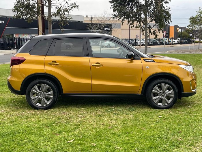 2024 Suzuki Vitara LY Series II GOLD