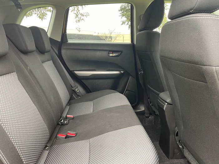 2024 Suzuki Vitara LY Series II GOLD