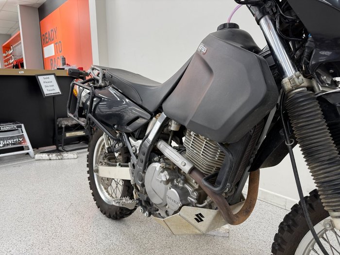 2020 Suzuki DR650SE Black