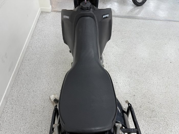 2020 Suzuki DR650SE Black