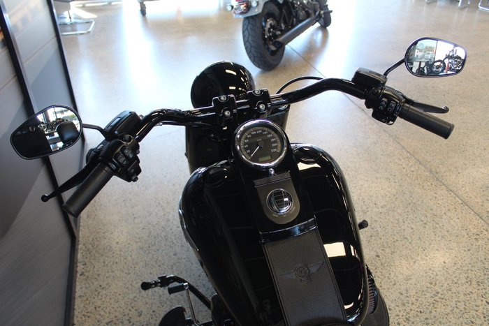 2016 Harley-davidson FLSTFBS FAT BOY S BLACK