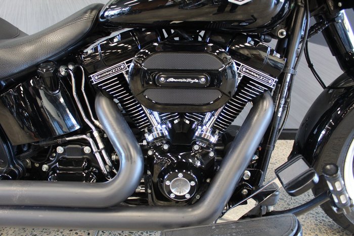 2016 Harley-davidson FLSTFBS FAT BOY S BLACK