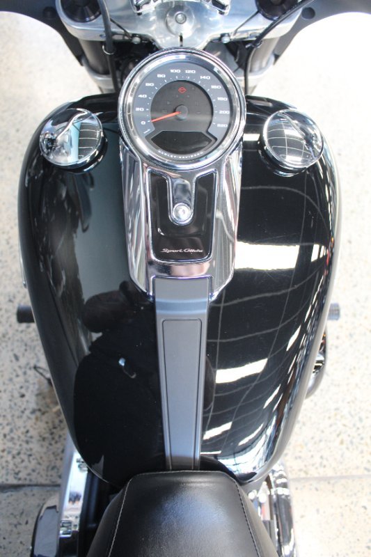 2021 Harley-davidson FLSB SPORT GLIDE (107) Black