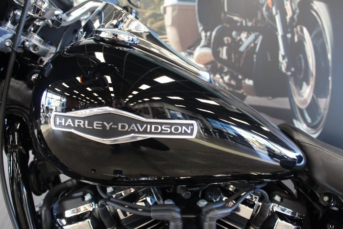 2021 Harley-davidson FLSB SPORT GLIDE (107) Black