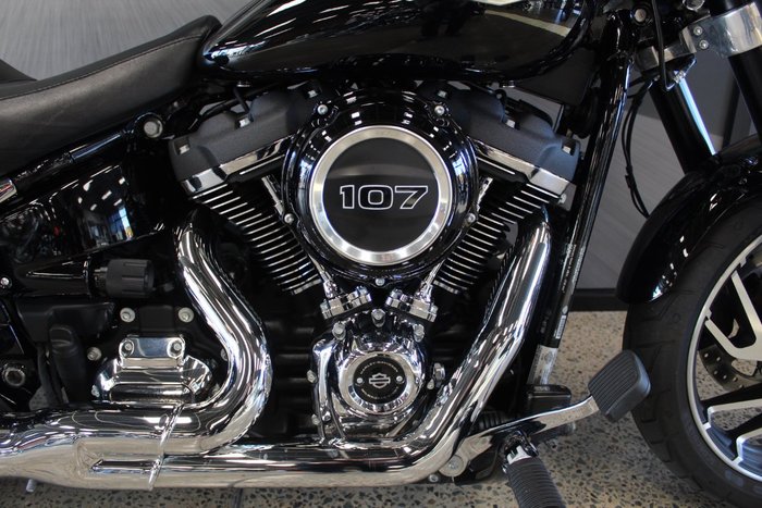 2021 Harley-davidson FLSB SPORT GLIDE (107) Black
