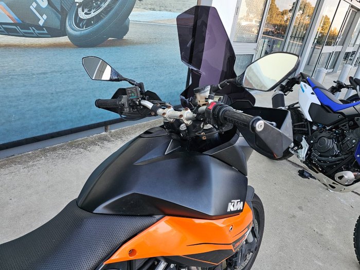 2009 Ktm 990 SUPERMOTO T Black