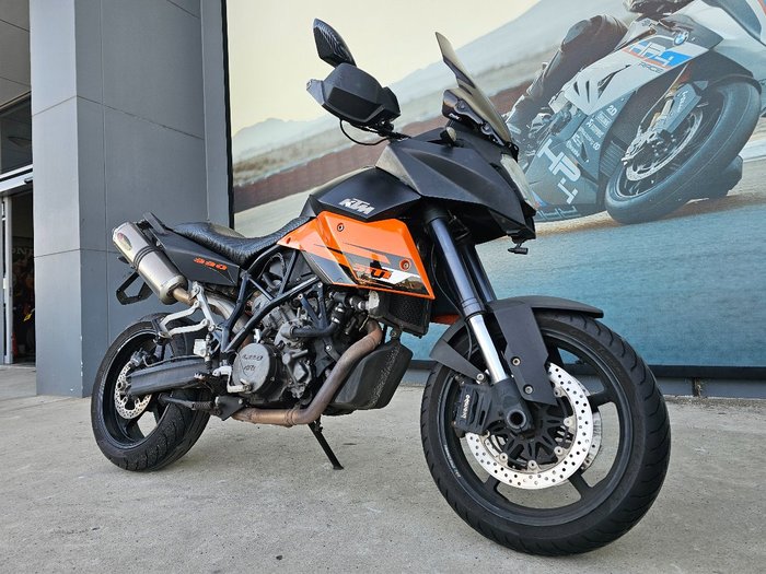 2009 Ktm 990 SUPERMOTO T Black