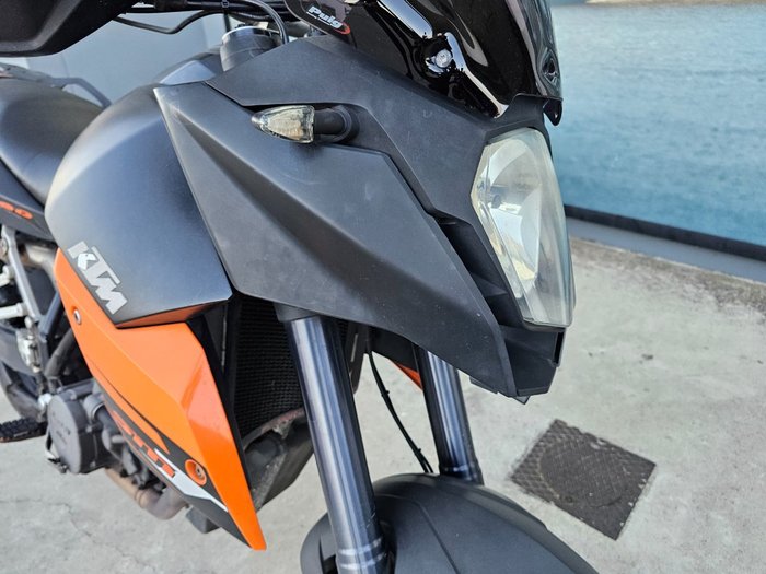 2009 Ktm 990 SUPERMOTO T Black