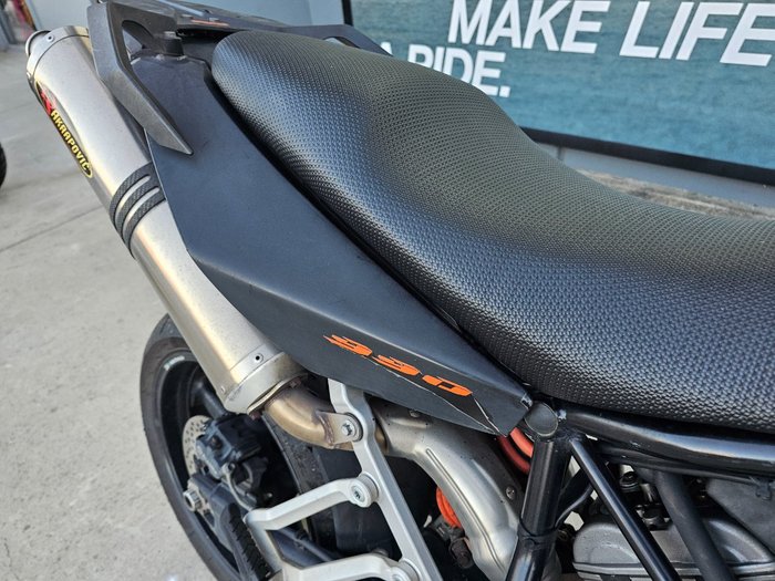 2009 Ktm 990 SUPERMOTO T Black