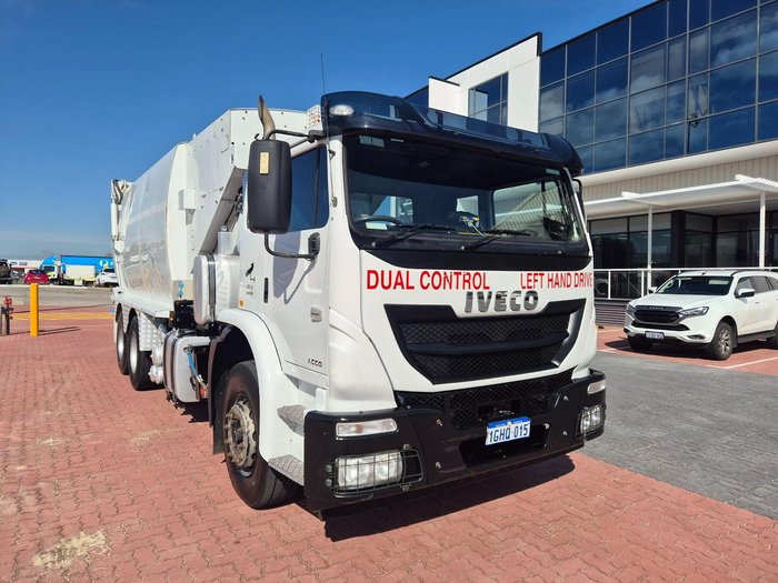 2017 Iveco Acco 2350G Auto Dual Control Compactor