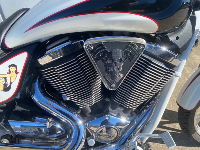 2011 VICTORY VEGAS JACKPOT Black