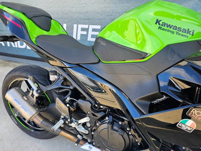 2021 Kawasaki NINJA 400 LIME GREEN/EBONY