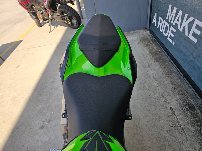 2021 Kawasaki NINJA 400 LIME GREEN/EBONY