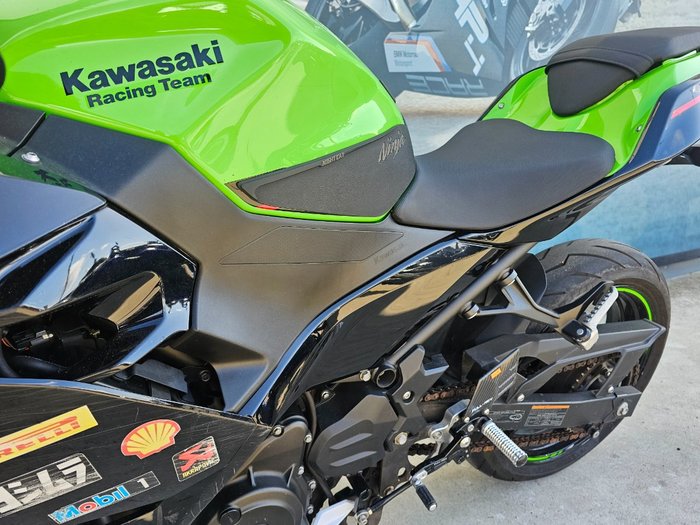 2021 Kawasaki NINJA 400 LIME GREEN/EBONY