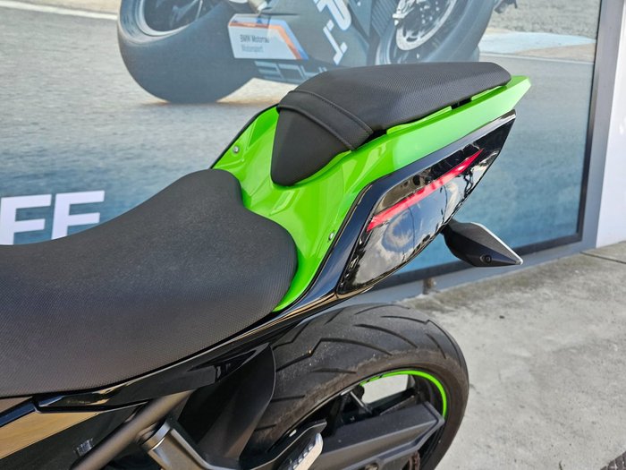 2021 Kawasaki NINJA 400 LIME GREEN/EBONY