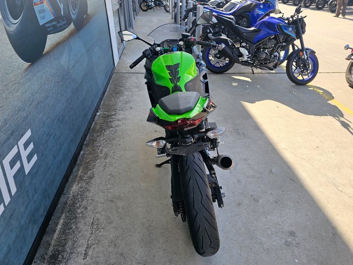 2021 Kawasaki NINJA 400 LIME GREEN/EBONY