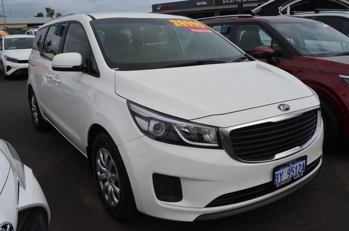 2017 Kia Carnival S