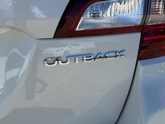2016 Subaru Outback 2.5i Premium 5GEN MY16 AWD Crystal White