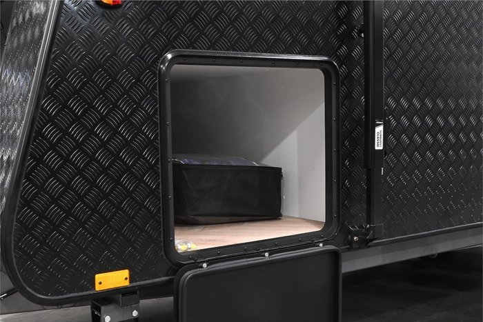 2025 VICTORY CARAVANS Trophy 21.6 Rear Club