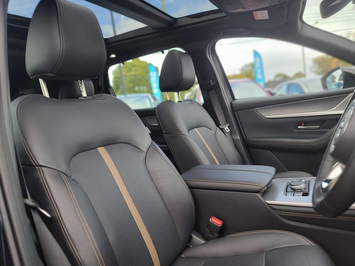 2024 Mazda CX-70 G50e Azami