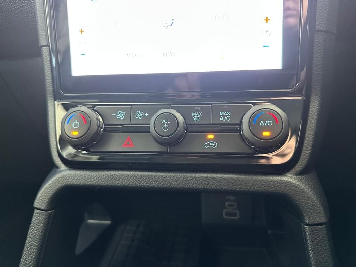 2025 Ford Everest Trend