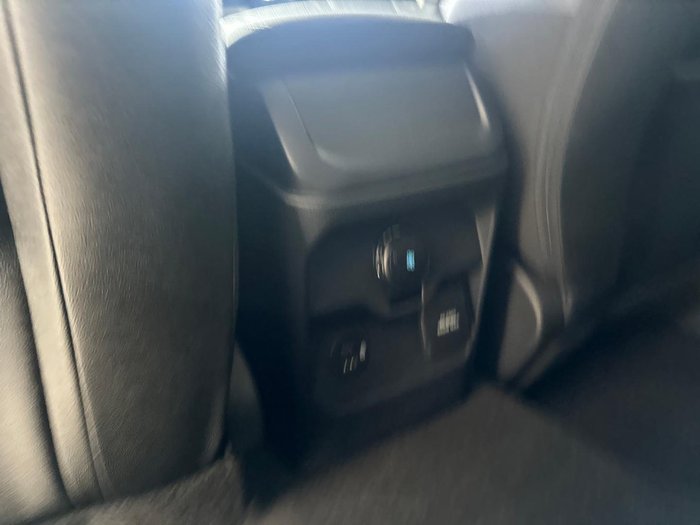 2025 Ford Everest Trend