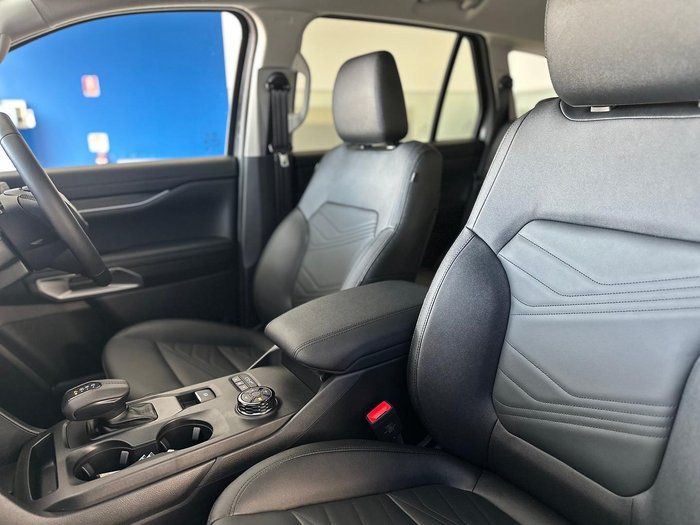 2025 Ford Everest Trend