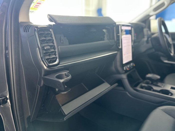 2025 Ford Everest Trend