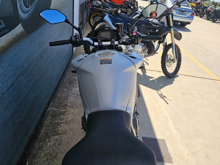 2025 Yamaha MT-10A GREY