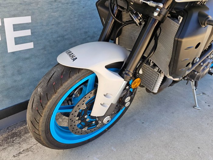 2025 Yamaha MT-10A GREY