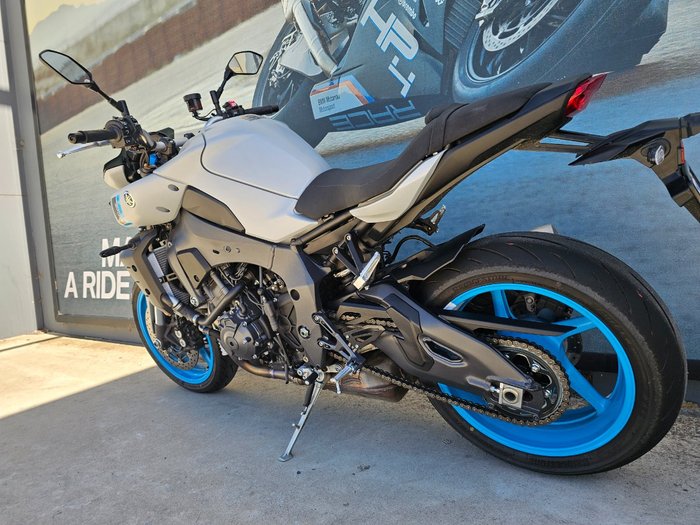 2025 Yamaha MT-10A GREY