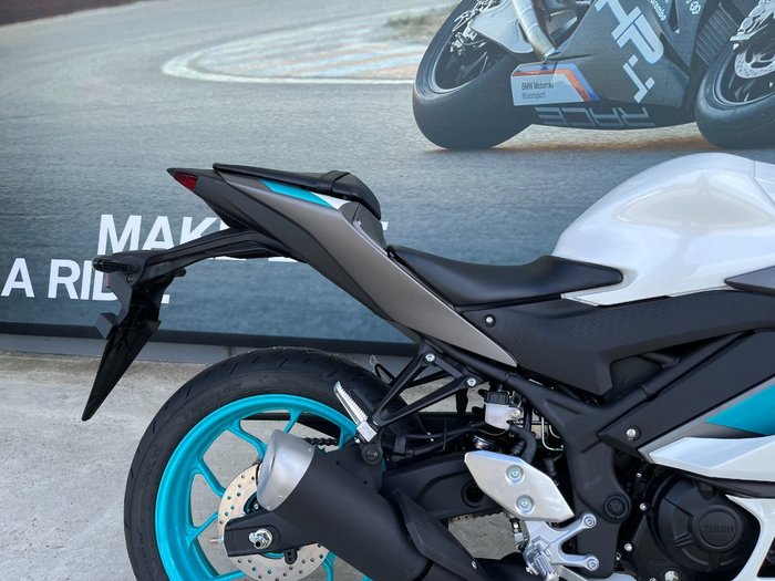 2024 Yamaha YZF-R3 White