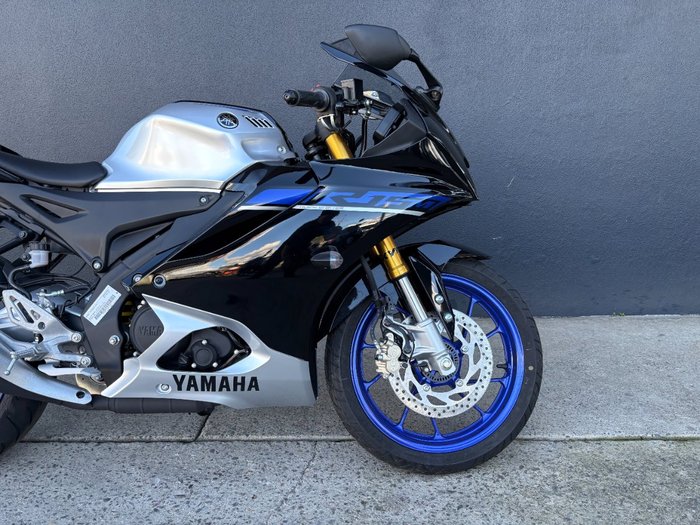 2023 Yamaha YZF-R15M BLACK/SILVER