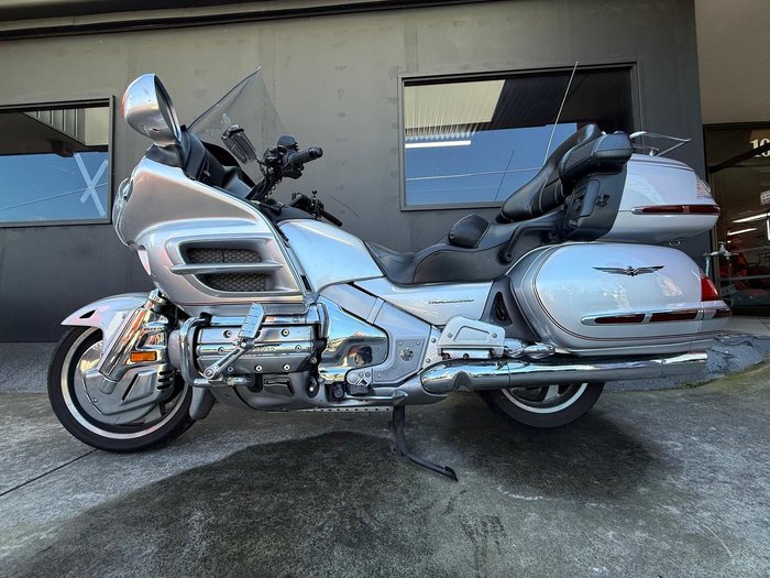 2006 Honda GoldWing (GL1800) GoldWing Silver