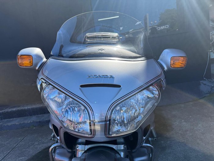 2006 Honda GoldWing (GL1800) GoldWing Silver