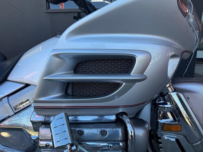 2006 Honda GoldWing (GL1800) GoldWing Silver