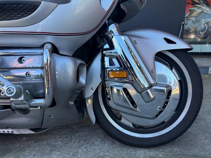 2006 Honda GoldWing (GL1800) GoldWing Silver