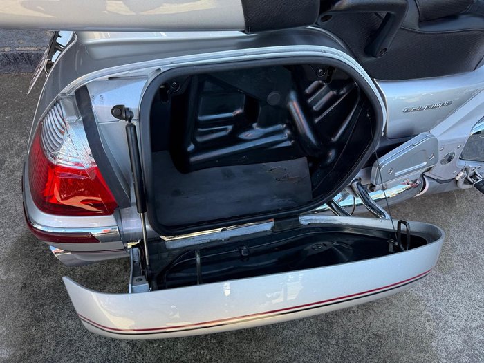 2006 Honda GoldWing (GL1800) GoldWing Silver