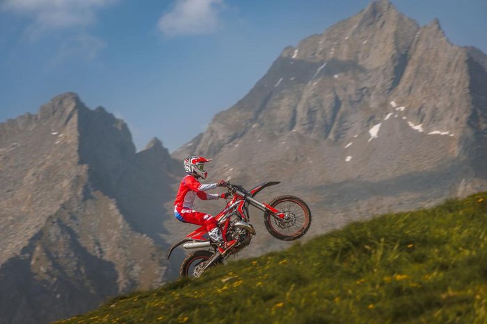 2026 Beta XTrainer 300 2T XTrainer Red