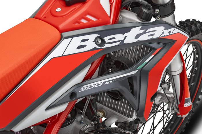 2025 Beta XTrainer 250 2T XTrainer Red