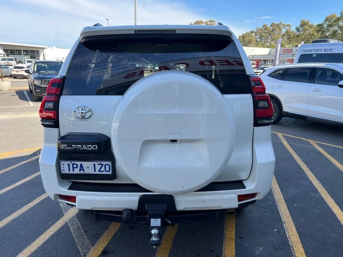 2019 Toyota Landcruiser Prado VX