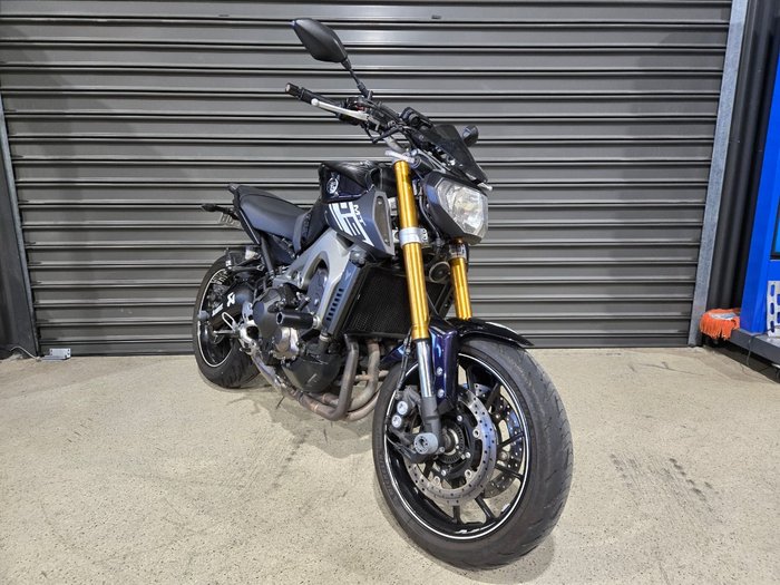 2015 Yamaha MT-09 PURPLE