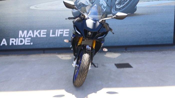 2025 Yamaha YZF-R15M