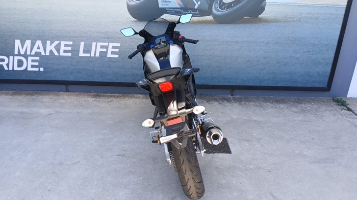 2025 Yamaha YZF-R15M